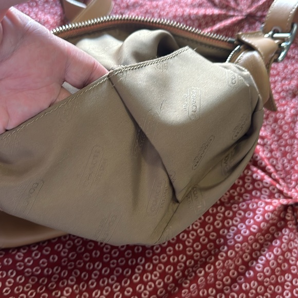 Vintage coach leather tan purse! - Picture 11 of 13